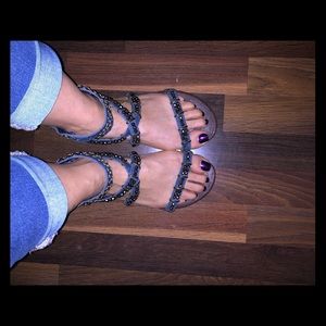 Make a statement Sandals 👡